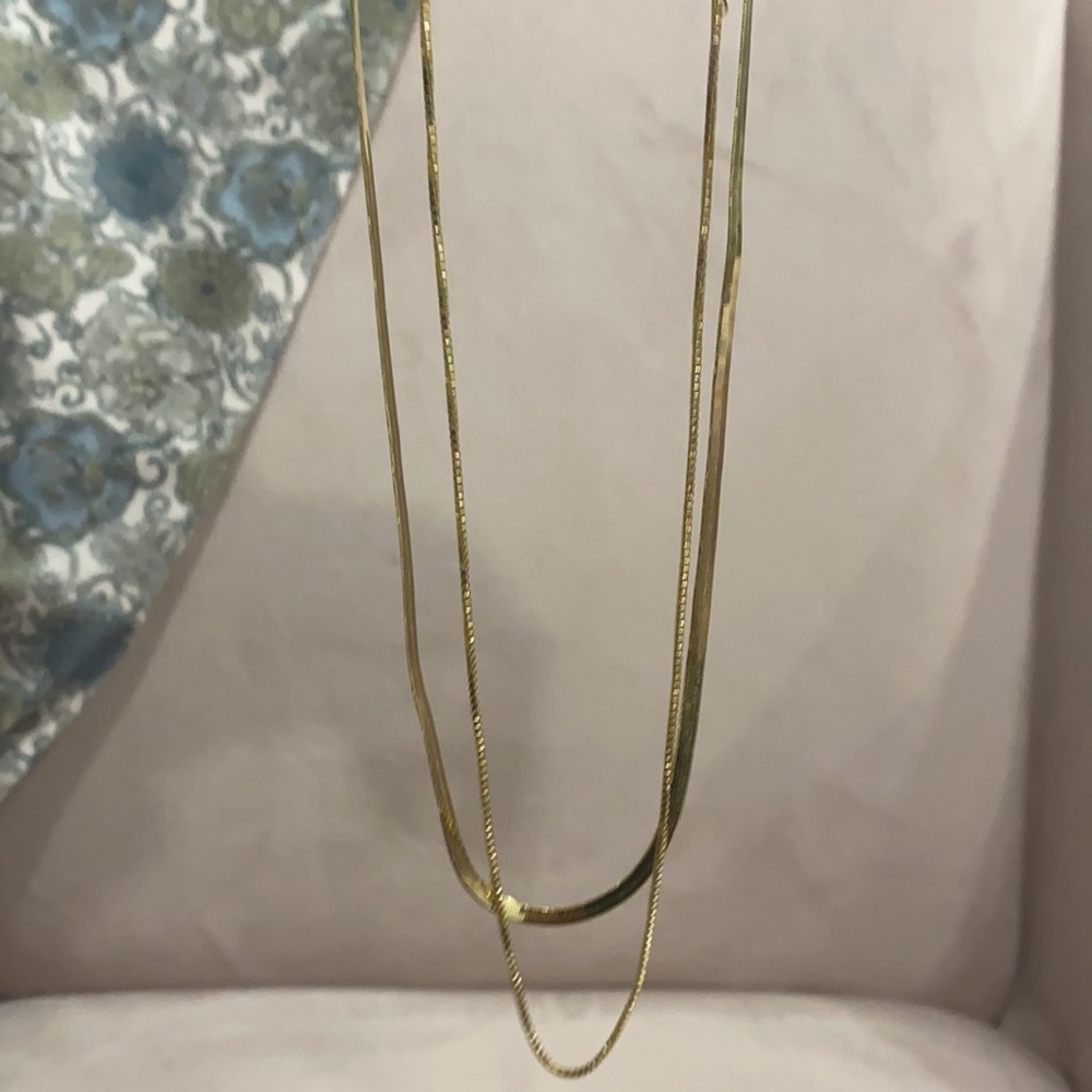 Herringbone & Box Chain Layered Gold Necklace - Picture 5 of 7